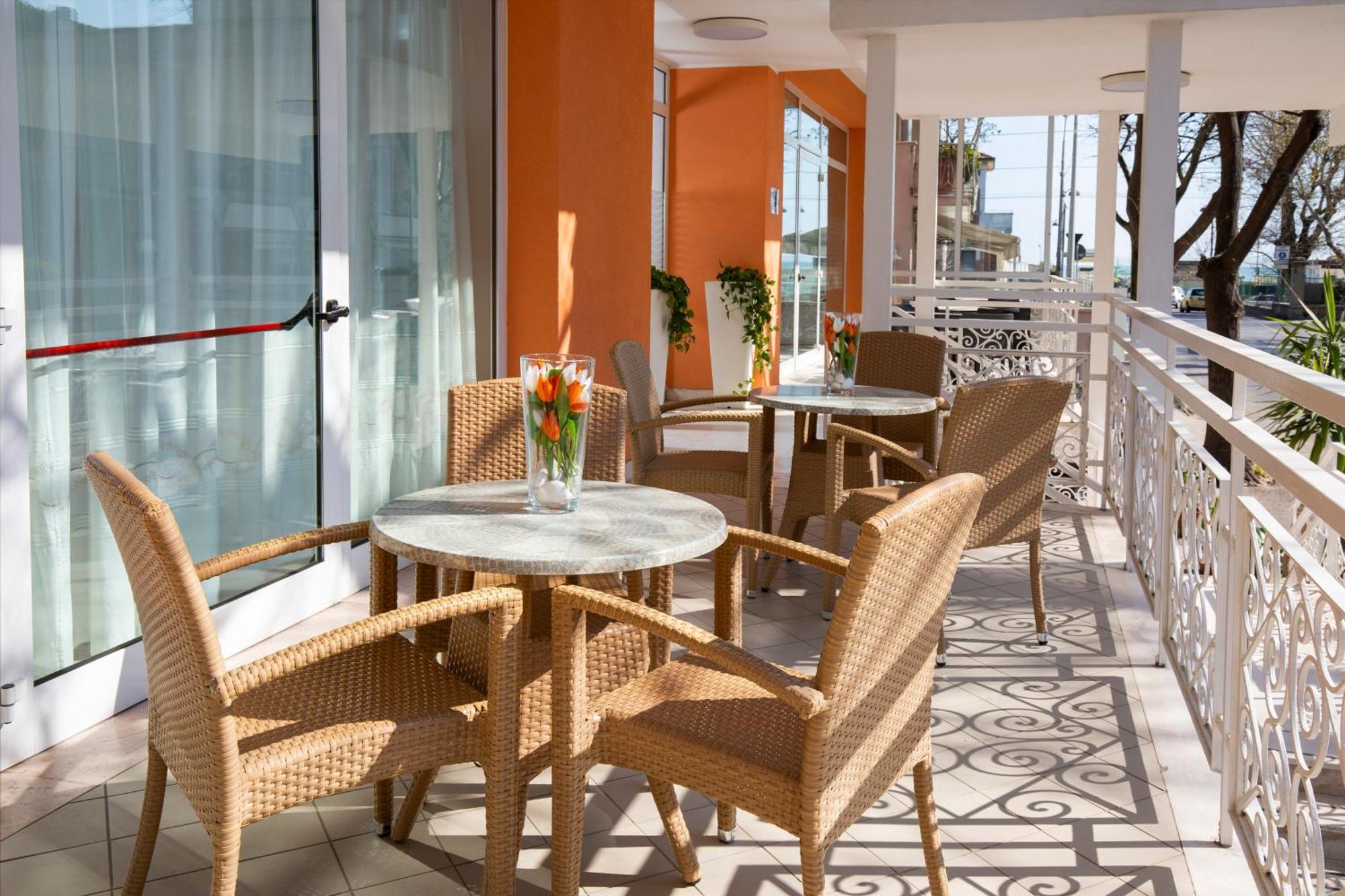 Hotel Ravello Adults Only ริมินี ภายนอก รูปภาพ